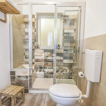 Tutti Cca Airport 3*